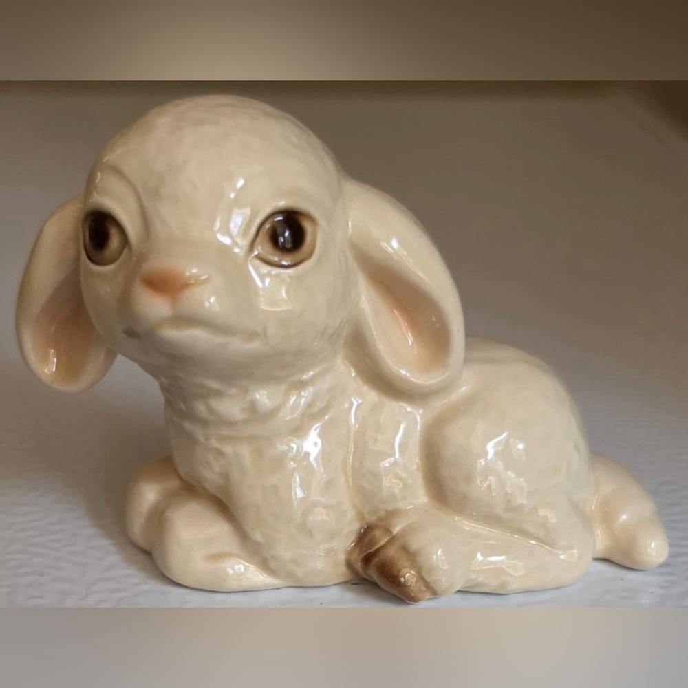 Vintage Goebel Porcelain Ivory Lamb Figurene